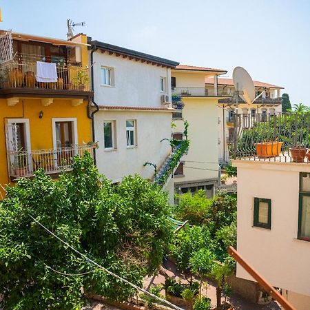 Ottaviano Suite - Elegante Attico Vista Mare Taormina Luaran gambar