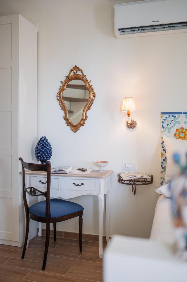 Ottaviano Suite - Elegante Attico Vista Mare Taormina Luaran gambar